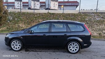 Ford Focus combi 1.6 i 2009 - 5