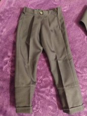 Kalhoty, vestička, čepice, kravata - 5