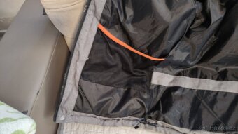 Teplá zimní bunda - 5