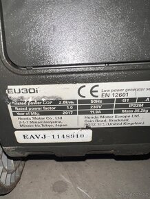 Kapotovaná elektrocentrála HONDA EU 30i rok 2018 - 5