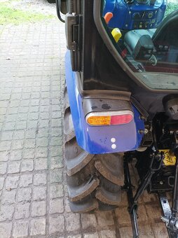 Malotraktor Farmtrac 26 4WD s kabinou,radiálky - 5