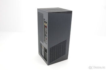 Gigabyte AORUS MODEL S 11th - 5