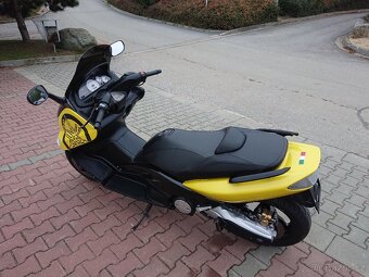 Yamaha T-Max 500 2001 - 5