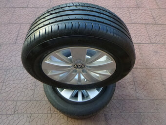 Letní alu originál VW Sharan 5x112 6,5Jx16 ET33 7N0601025A - 5