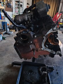 Blok motoru CBDB - 5