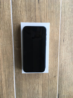 Apple iPhone 13 mini 128GB černý - 5