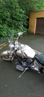 Yamaha Drag Star classic 650 - 5