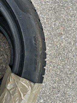 Zimní pneu Pirelli Sottozero3 225/50 R17 - 5