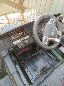 Elektrické auto pro děti Ford Ranger Monster Truck 4x4 - 5