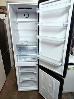 Nová lednice BEKO 203 cm, NeoFrost ZÁRUKA - 5