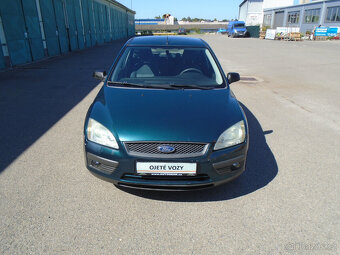 Ford Focus 1.6i 16V - 5