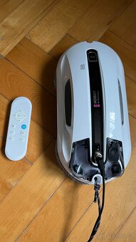 Robotický čistič oken HOBOT HBR3 v záruce - 5