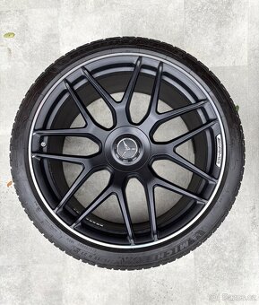 Mercedes AMG GT 4Door Zimní Michelin 275/35 21 315/30 r21 - 5