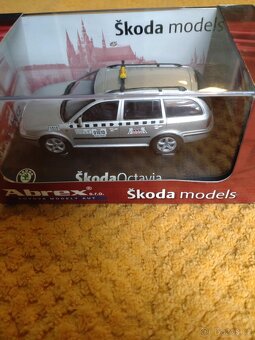 MODEL ABREX TAXI 1:43 pouze KOMPLET 3 KUSY - 5