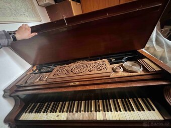 Klavír - křídloví - 5