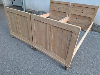 STAROŽITNÉ PÁROVÉ POSTELE PO CELKOVÉ RENOVACI - 5