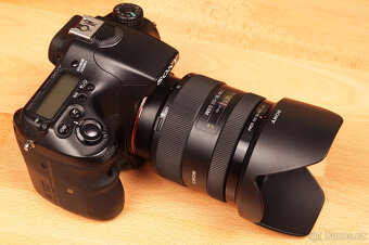 prodám SONY Alpha A77 Mk2 + SONY DT 1650 mm F2,8 SSM - 5