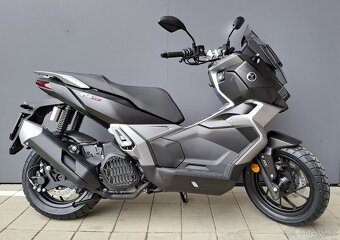Skútr Voge SR1 125i ADV Černý - nový, záruka 4 roky - 5