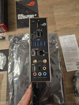 ROG strix B660-F gaming wifi - 5