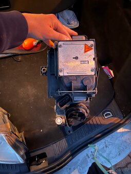 Bi-xenon passat b6 i s jednotkou a ballastama - 5