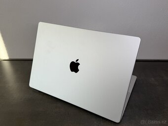 Macbook Pro 16" 2021 512GB / 16GB / M1 Pro / Silver - 5