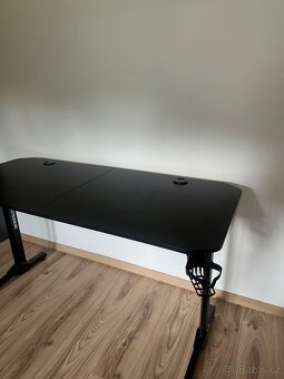 Herní stůl ULTRADESK FRAG - 5