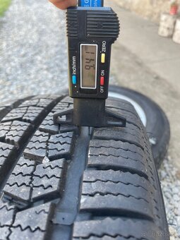 2 kola ford custom zimní obutí + 4ks TPMS 2019 a mladší - 5