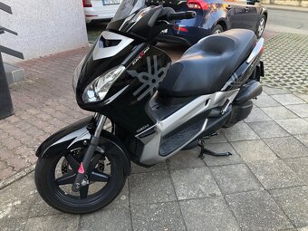 Yamaha X max 125 - 5