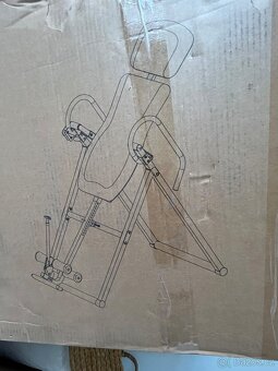 Autotrakční lehátko zn. VIFITO inverzní - 5