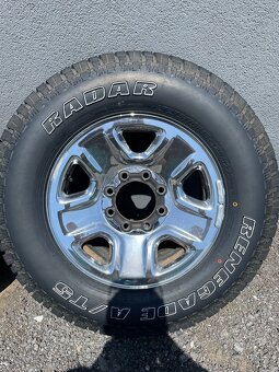 Original kola R18 Dodge RAM 2500 - 5