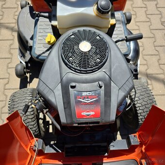 Zahradní traktůrek Husqvarna cth200 - 5