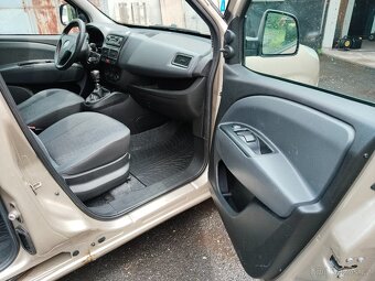 Fiat Doblo MAXI 1,6 JTD, 77 kW, r.v. 2011 - 5