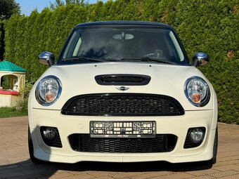 MINI COOPER S 1.6T 135kW AT /1.Maj-2011-102.873km/ R56 SPORT - 5