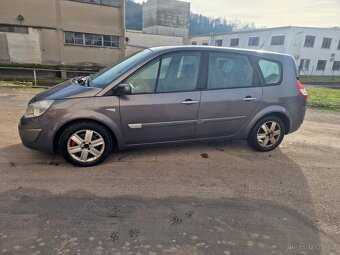 Nabízím Renault Grand Scenic 1,9dci najeto 313000km 7 míst - 5