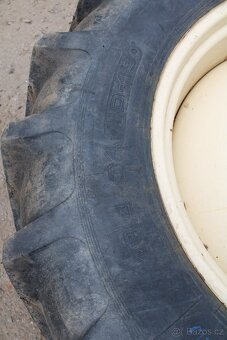 Zetor crystal zadní kola ráfky disky 18,4-34 12 pláten - 5