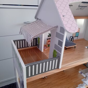 Dětský dřevěný domeček pro panenky - 5