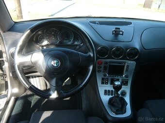 Alfa Romeo 166 2.4 JTDm Distinctive 129kW - 5