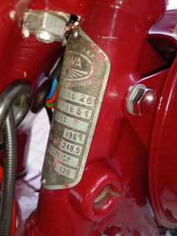 Jawa 250 kývačka model 353 - 5