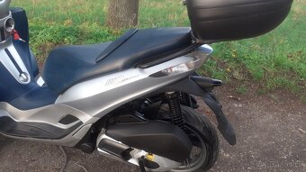 Piaggio MP3 Yourban 300 - 5