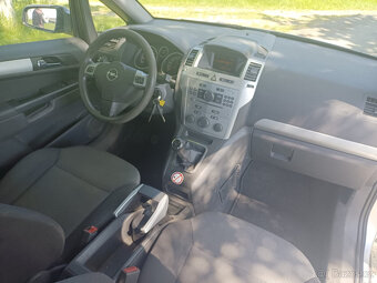 Opel Zafira 1.8 103Kw RV.2009 7.míst. - NOVÁ STK - 5