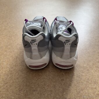 Nike Air Max 95 Hyper Violet - 5