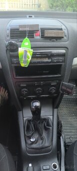 Škoda Octavia II 1,6Mpi - 5