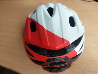 Cyklistická přilba helma - 5