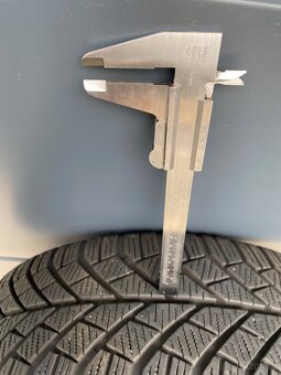 Originál zimní sadu Alu kol Mercedes Benz SLK, 205/55 R 16 - 5