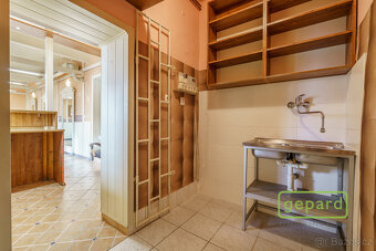 Prodej nemovitosti 120 m², Rohová 548/1, Karlovy Vary - 5