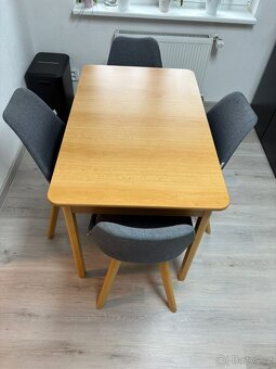 Kuchyňský stůl a židle - 5