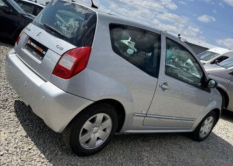 Citroën C2 1,4 97tKm EXCLUSIVE DIGIKLIMA benzín manuál 54 kw - 5