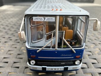 Ikarus 280 BKV Budapešť 1:43 Premium Classixxs - 5