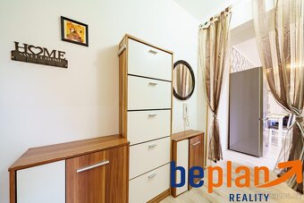 Prodej podkrovního bytu v Nejdku - 5