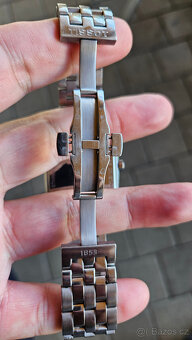 Hodinky TISSOT Quadrato T005.510A - 5